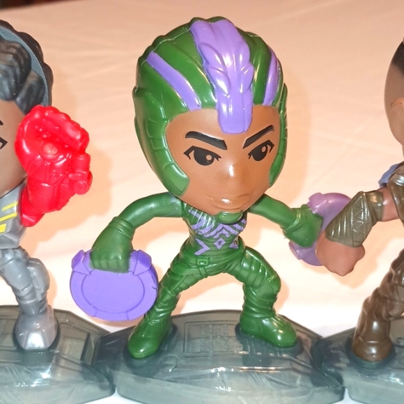 Black Panther Wakanda forever MacDonald toys lot of 4 - Picture 4 of 5